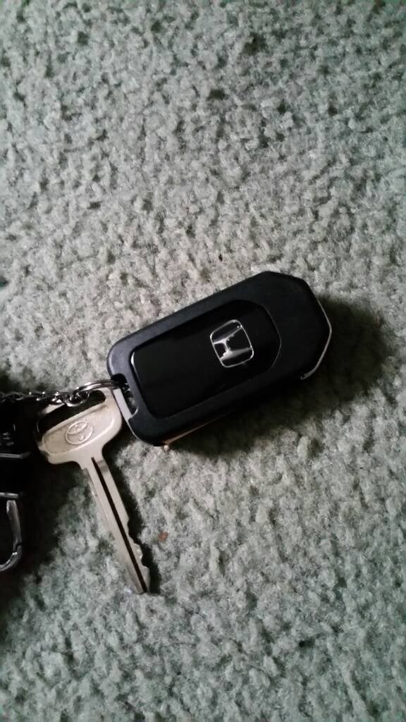 Honda Accord key fob full shell replacement, showcasing the outer casing with the Honda emblem.